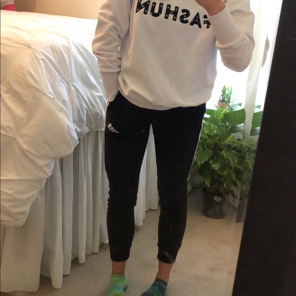 ADIDAS Joggers - Picture 2 of 3